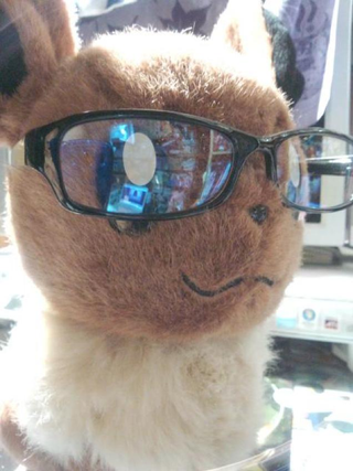 Illustration for article titled Pokémon Wearing Glasses Is a Meme